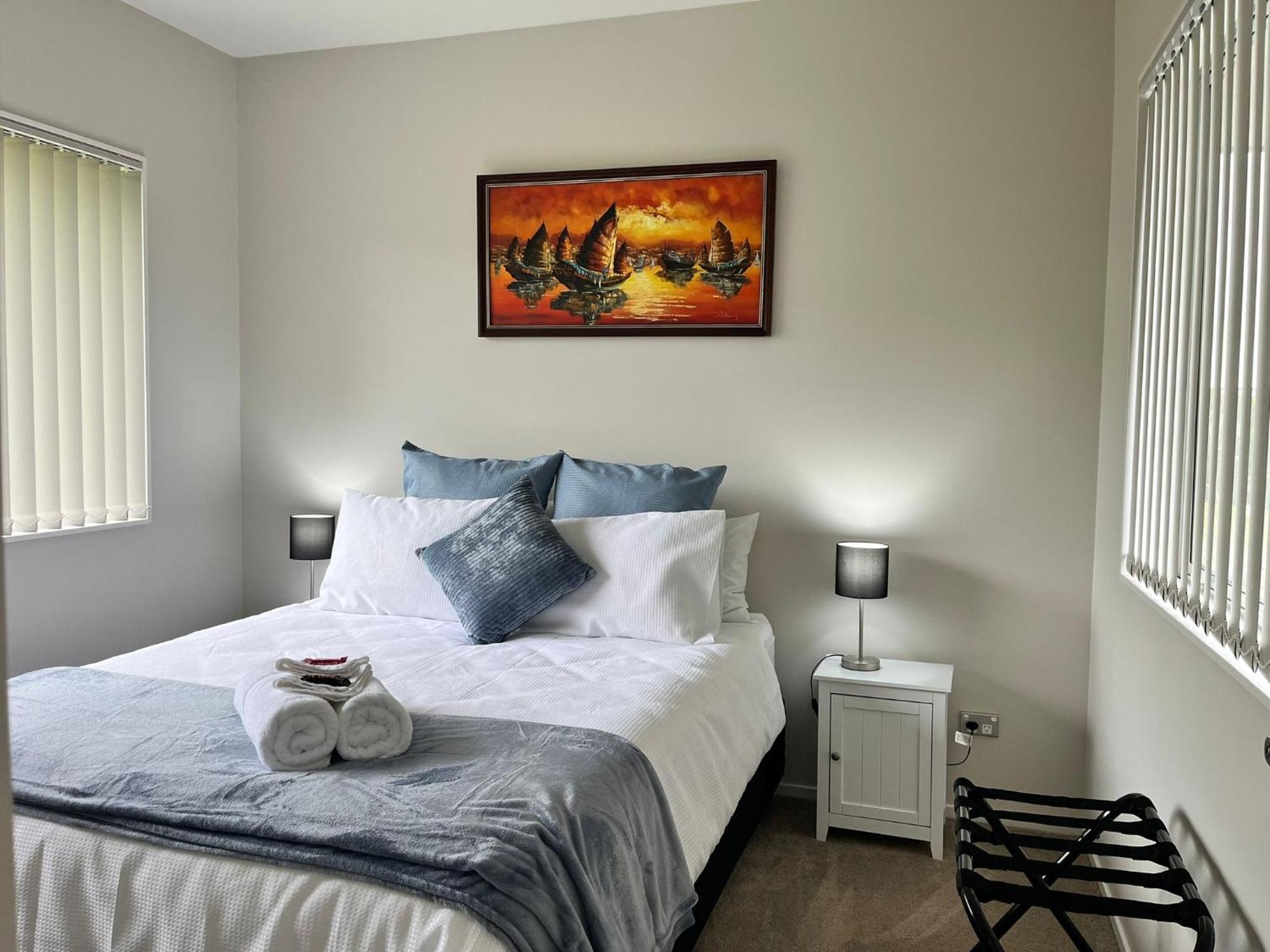 Country Inn Pokeno Екстериор снимка